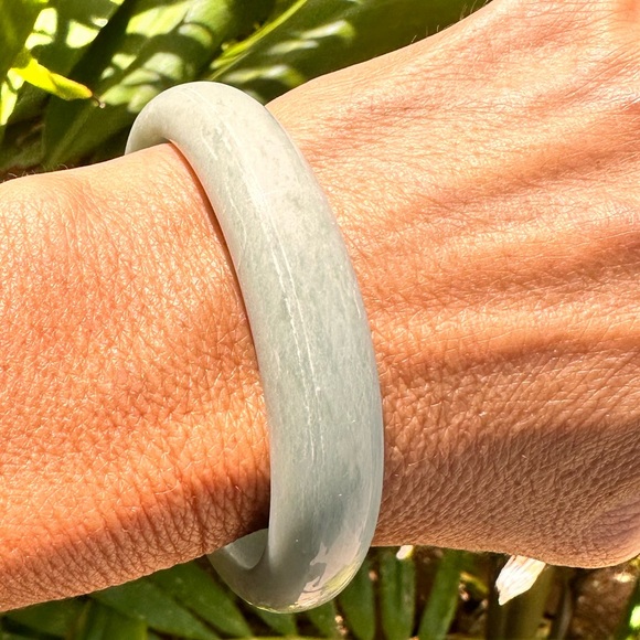 Jewelry - 989. Real Jadeite Natural Ice Green Jade Bangle